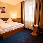 Business Vega 3* Breslau