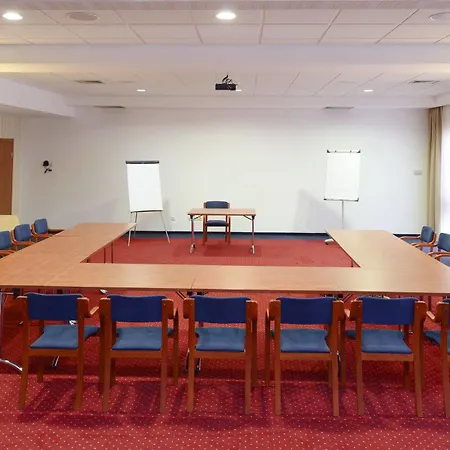 Business Vega Hotel Breslau